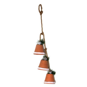Touw met 3 terracotta potjes